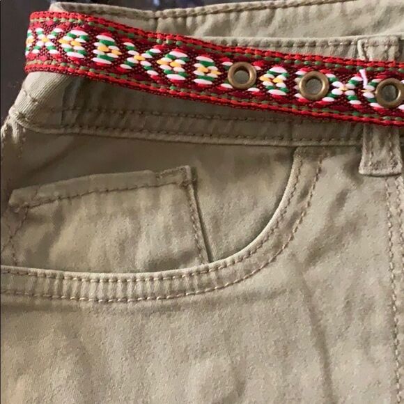 Claaaic fit shorts! - Picture 2 of 3